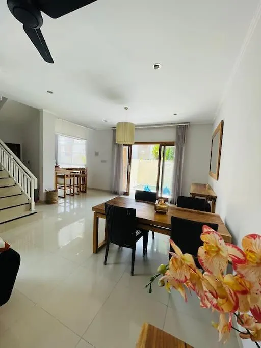 The Villa 2 Seminyak Seminyak (Bali)